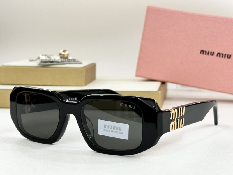 Miu miu Sunglasses